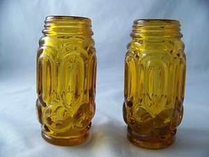 SMITH GLASS CO MOON AND STAR AMBER SALT & PEPPER SHAKERS # 4251 