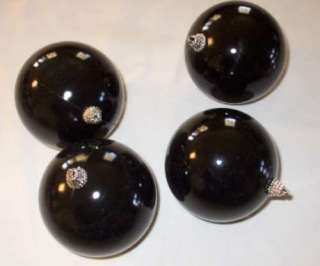 You are bidding on 4 Black plastic shatterproof Christmas Ball 