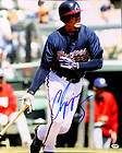 Autographed Signed Card Chipper Jones Topps Treat  
