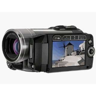  Canon Vixia HF200 Camcorder