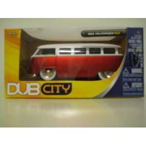  Jada Dub City 1962 Volkswagen Bus 132 Scale Die Cast 