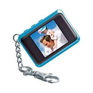  Coby COBY 1.5IN DIGITAL PHOTOKEYCHAIN BLUE KEYCHAIN BLUE (Photo 