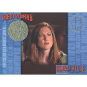 Smallville Season 5   Annette OToole Martha Kent Sweater Costume 