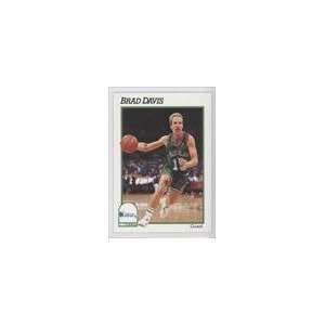  1991 92 Hoops #44   Brad Davis Sports Collectibles
