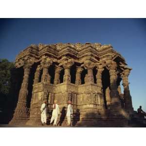  Sun Temple, Built by King Bhimbev in the 11th Century 