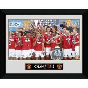  Manchester United  Framed Photo  League Champions 8x6 