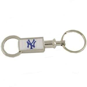  New York Yankees Valet Logo Keychain