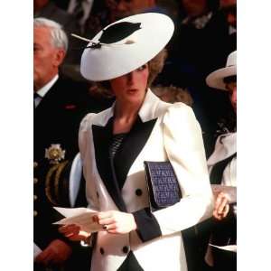 Princess Diana Launches Hms Cornwall at Yarrow Shipbuilders Ltd 