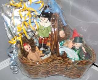 Wizard of Oz Easter Basket Lot of McDonalds Madame Alexander Dolls 